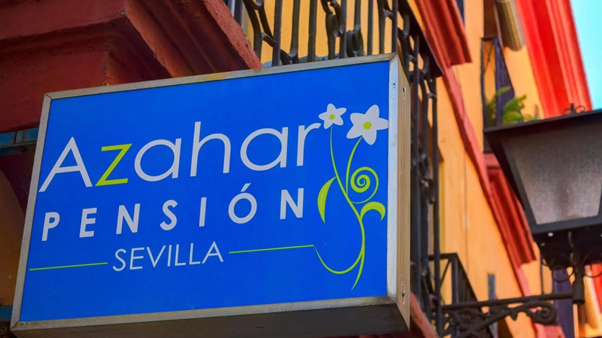 Pension Azahar Seville